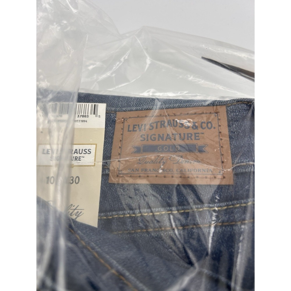 Levi Strauss Signature Gold Womens True Boot Jean 10 W30